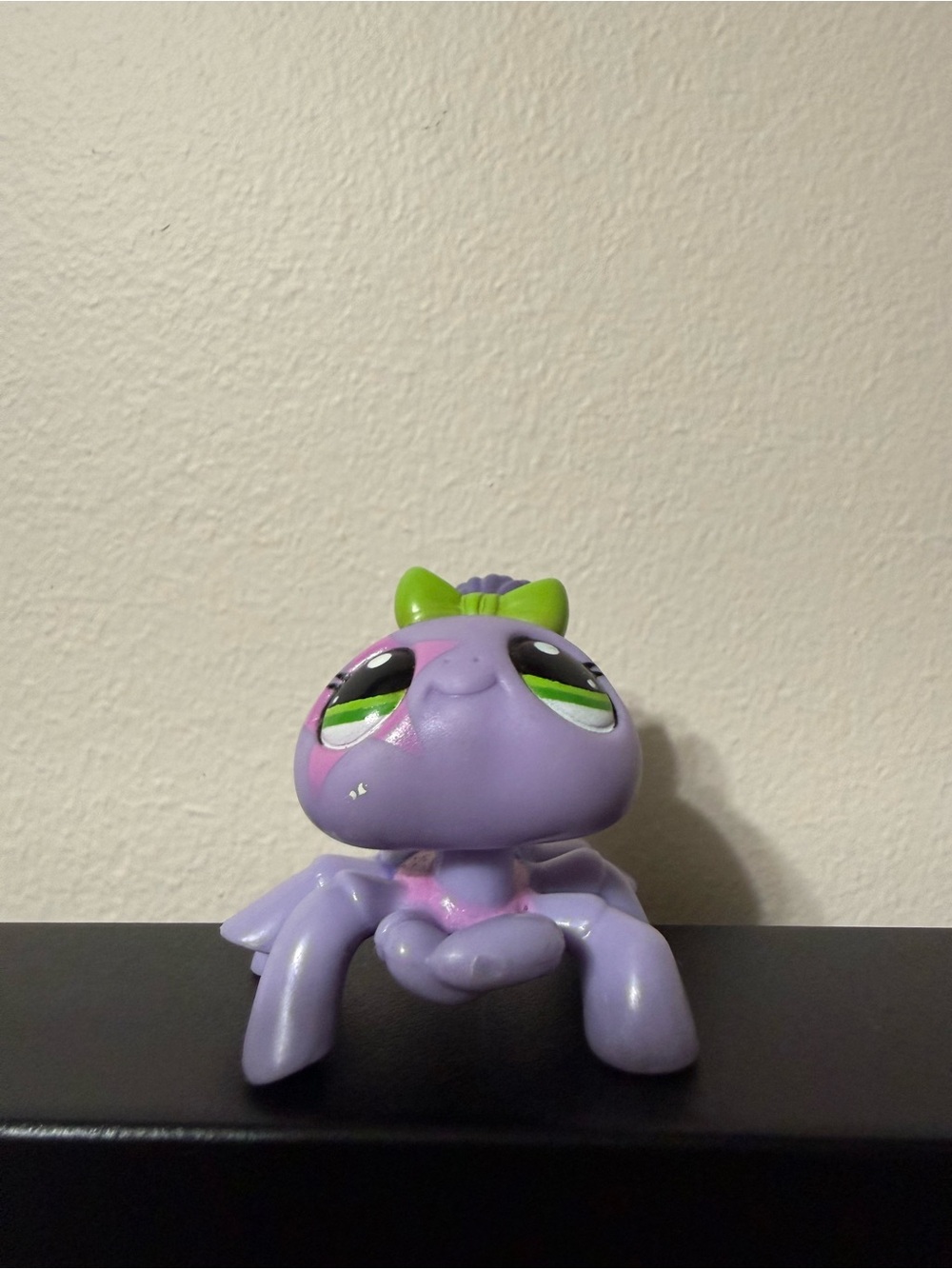 Littlest Pet Shop Spider #2243 Purple Green Eyes Authentic LPS